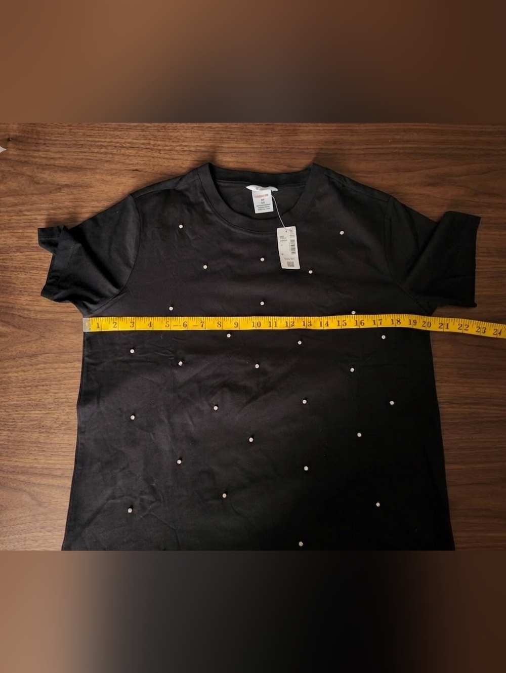 Black Embellished Crewneck T-Shirt by Reitmans size M - Picture 3 of 6